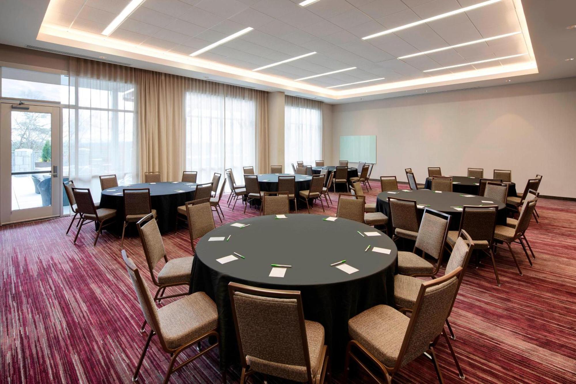 Courtyard By Marriott Atlanta Vinings/Galleria Smyrna Εξωτερικό φωτογραφία