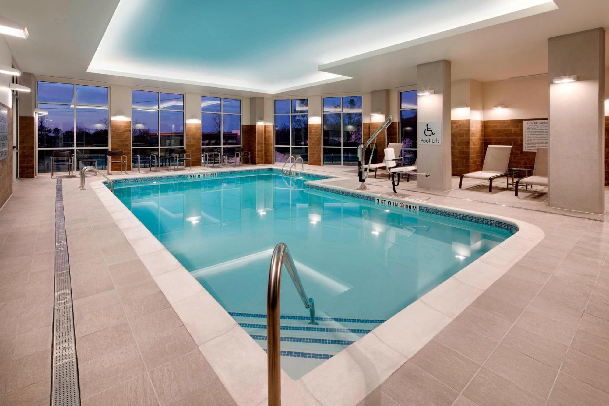 Courtyard By Marriott Atlanta Vinings/Galleria Smyrna Εξωτερικό φωτογραφία