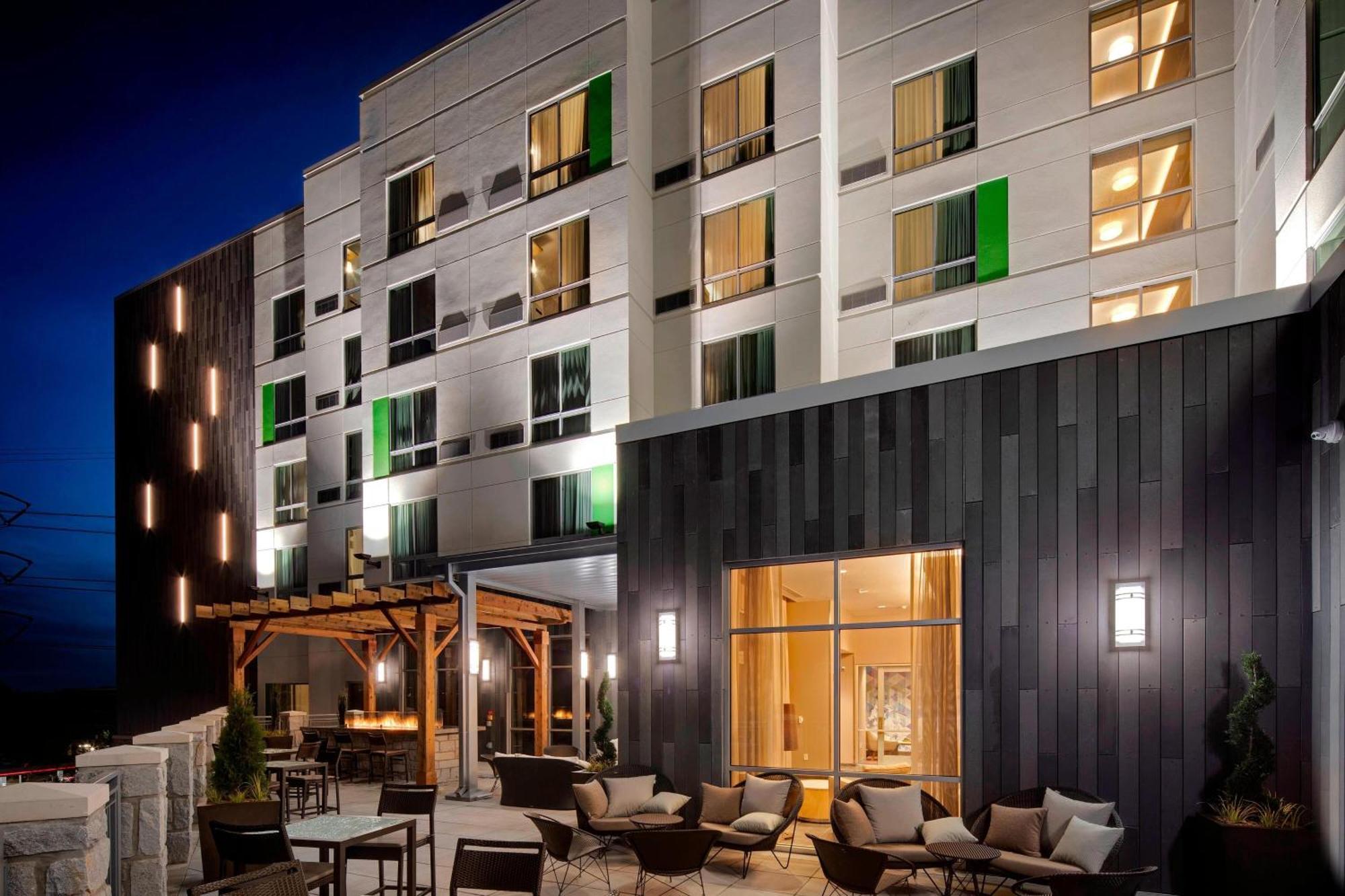 Courtyard By Marriott Atlanta Vinings/Galleria Smyrna Εξωτερικό φωτογραφία