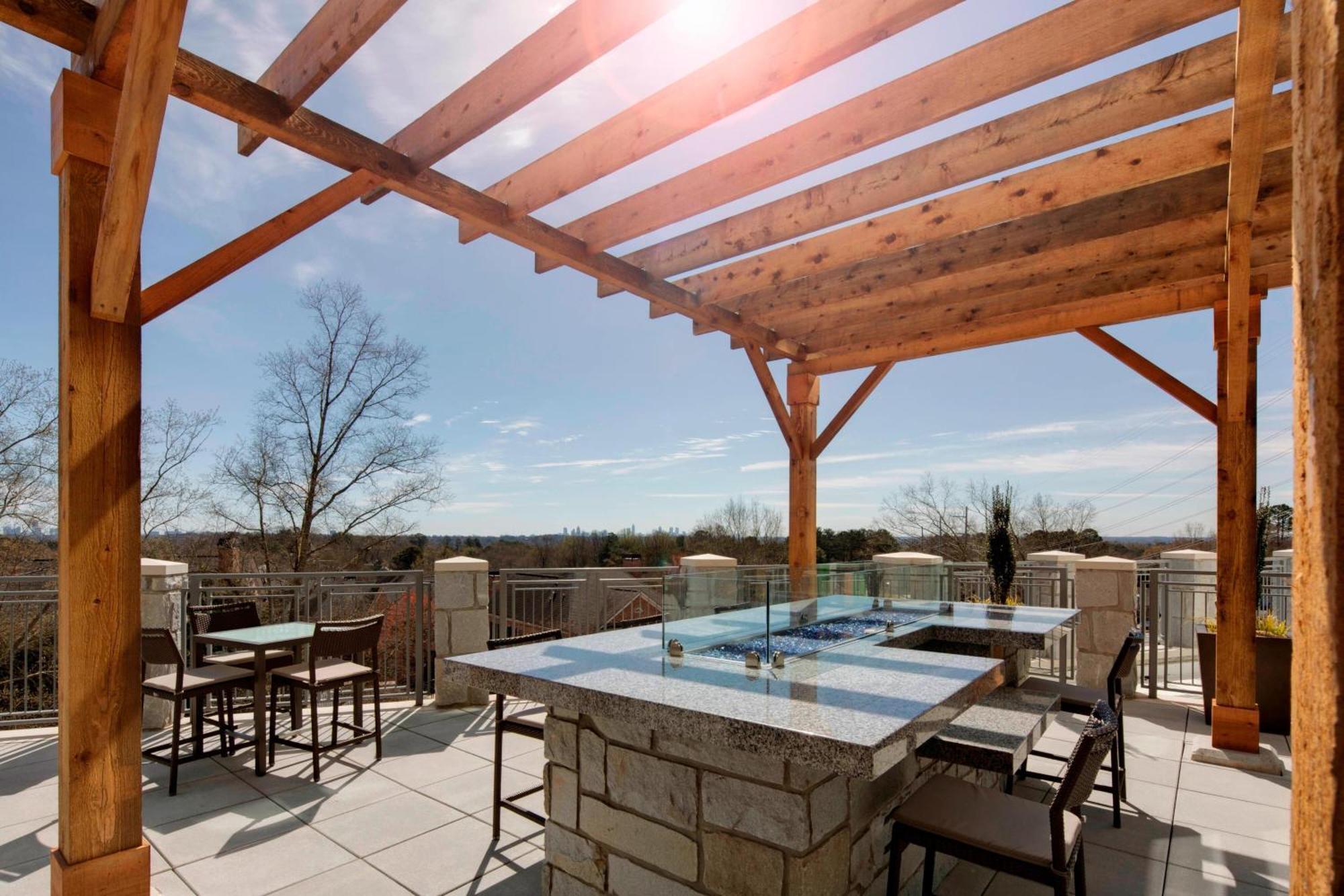 Courtyard By Marriott Atlanta Vinings/Galleria Smyrna Εξωτερικό φωτογραφία